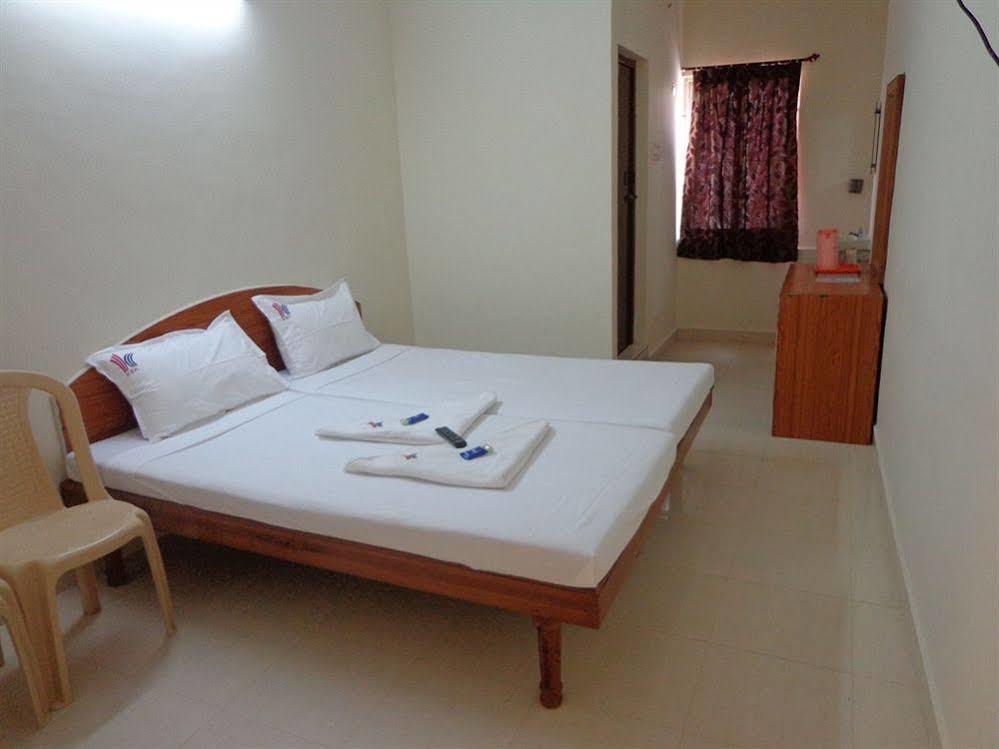 Kek Accommodation Chennai Exterior photo